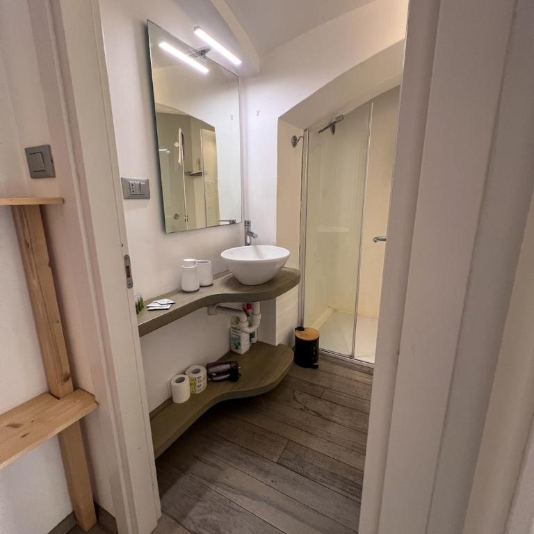 Porta Nuova Living- A few steps from the Porta Nuova Station - One-Bedroom Apartment - 7