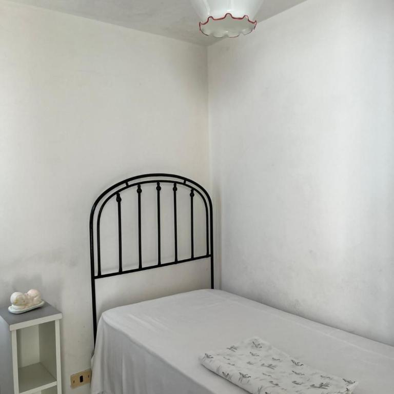 Casa vacanza Bonomi a 15 metri dalla spiaggia - Three-Bedroom Apartment - 9