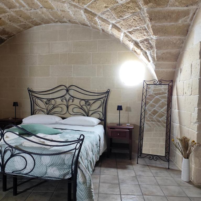 White Suite B&B - Camera Familiare con Bagno Privato - 15