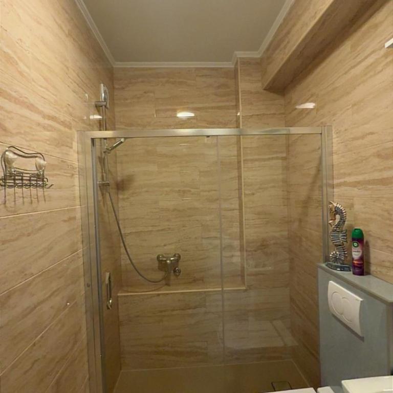 Bella Costa Lux - Two-Bedroom Deluxe Apartment with Balcony - 14