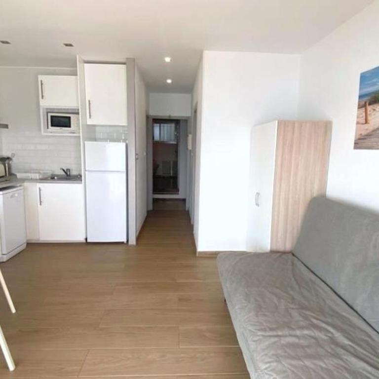 Hermoso apartamento en Roses, 2 habitaciones, terraza, estacionamiento privado - HISP-312-46 - Apartamento - 9