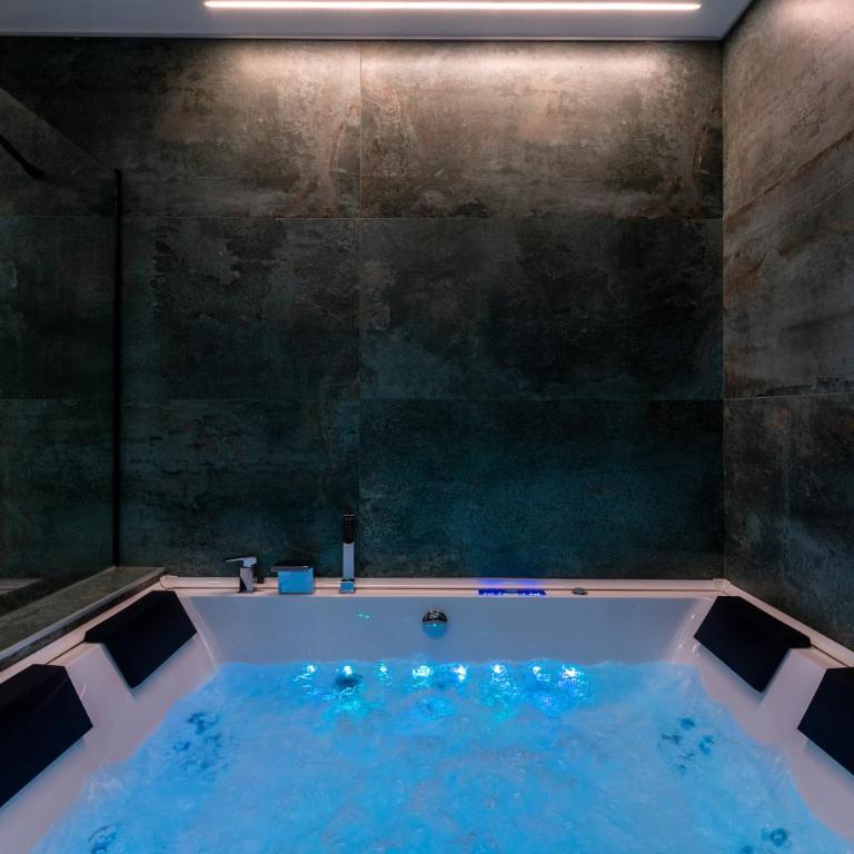 FL2 Loft San Vicente Jacuzzi Sevilla en pareja - Apartamento de 1 dormitorio - 25