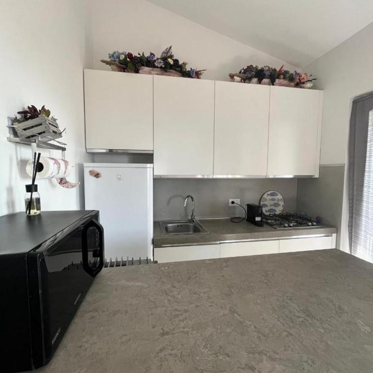 Villa 4 Fronte Mare - Appartamento con 2 Camere da Letto - 2