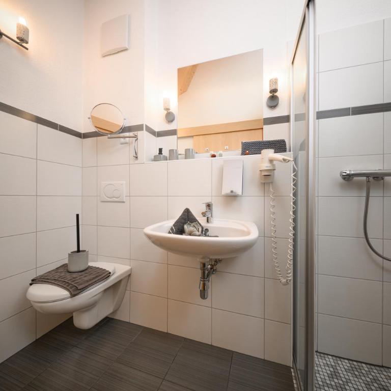 Apart Marie-Therese - Apartment mit 2 Schlafzimmern und Balkon - 11