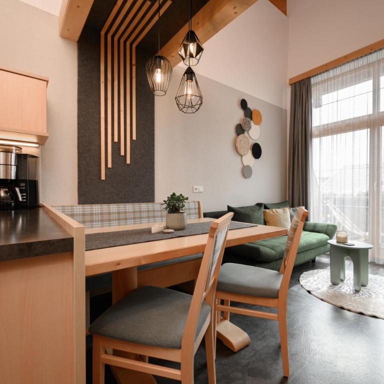 Apart Marie-Therese - Apartment mit 2 Schlafzimmern und Balkon - 3