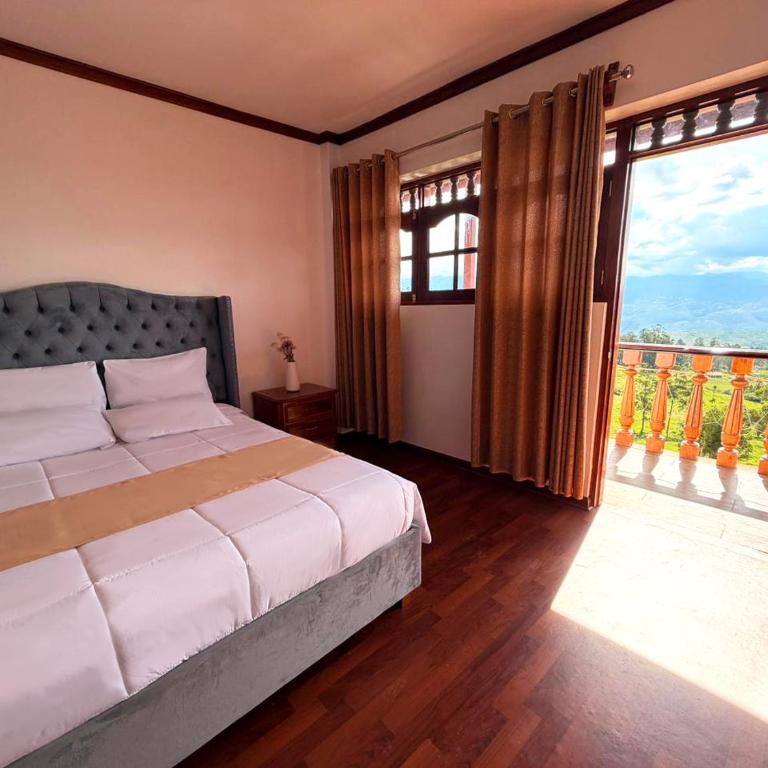 Andina Amazon Lodge - Double Room with Mountain View - 4