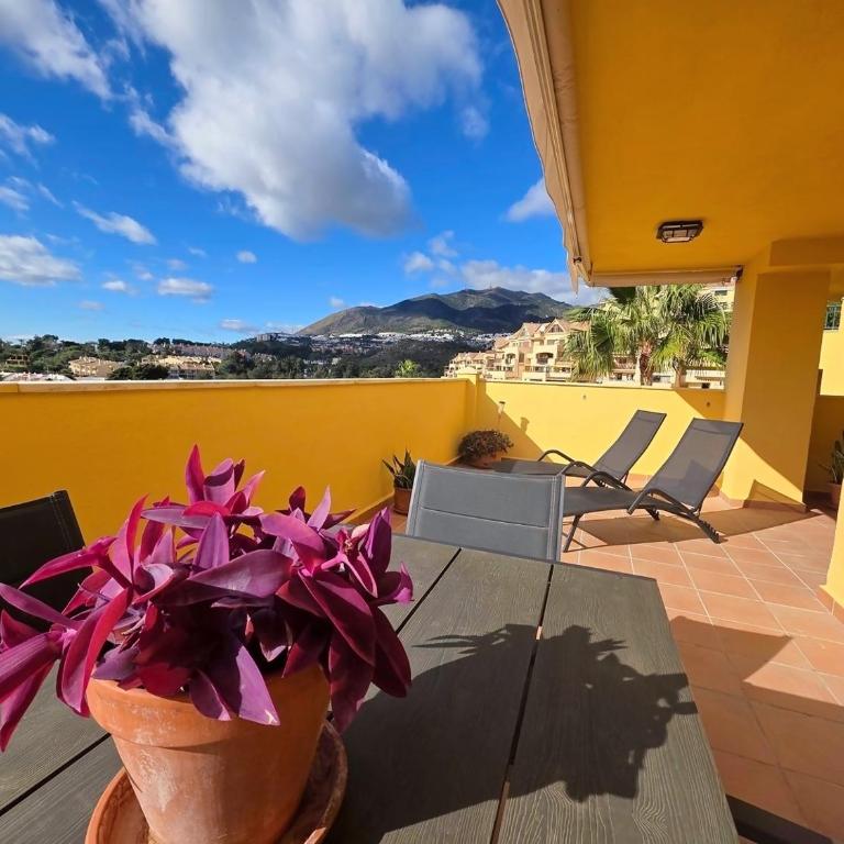 Queen Marie - Golf, Parking and Pool - Benalmádena - Apartamento de 2 dormitorios - 95