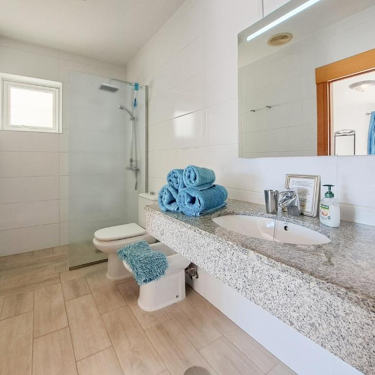 Extremely Private Villa, Heated Pool & Jacuzzi, Pool Wet Bar, Great Views. - Three-Bedroom Villa - 25