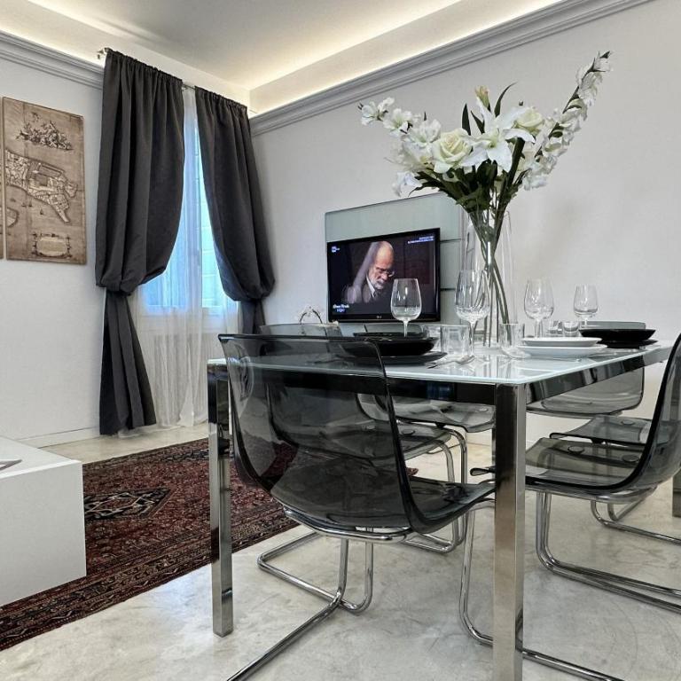 City Apartments Rialto Market - Appartamento Ca' Sturion con 2 Camere da Letto - 8