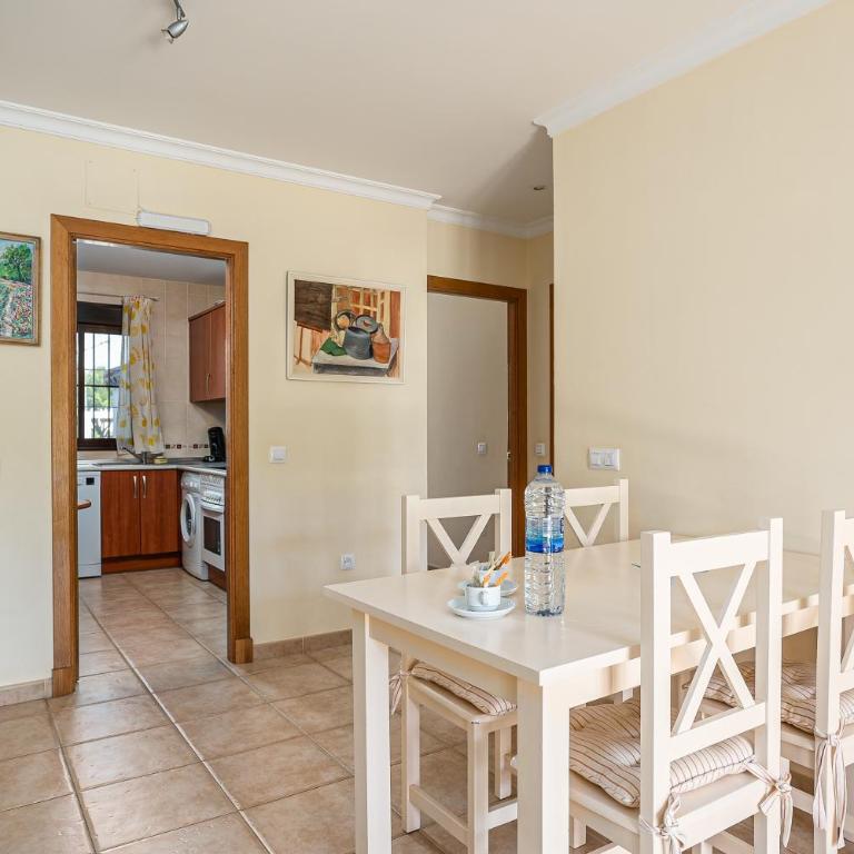 coto 8 3 - Apartamento de 2 dormitorios con vistas al complejo - 10