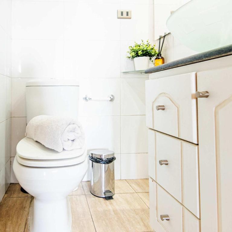 HOM I Pasos del Metro I Las Condes I AC I Parking 0226 - Apartment - 45