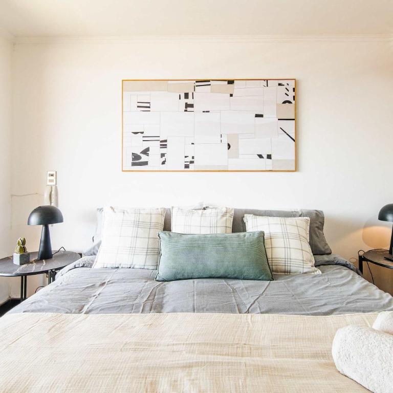 HOM I Pasos del Metro I Las Condes I AC I Parking 0226 - Apartment - 47