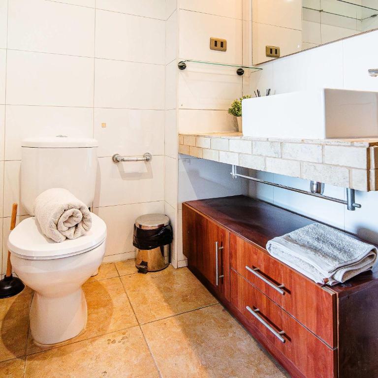 HOM I Pasos del Metro I Las Condes I AC I Parking 0226 - Apartment - 57