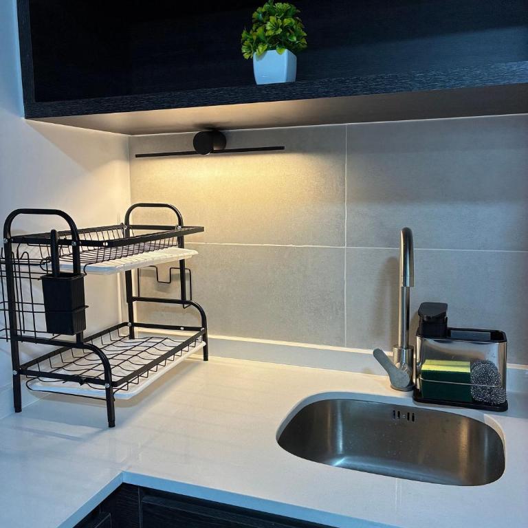 Terrace Studios near La Moneda - Studio Apartment - 27