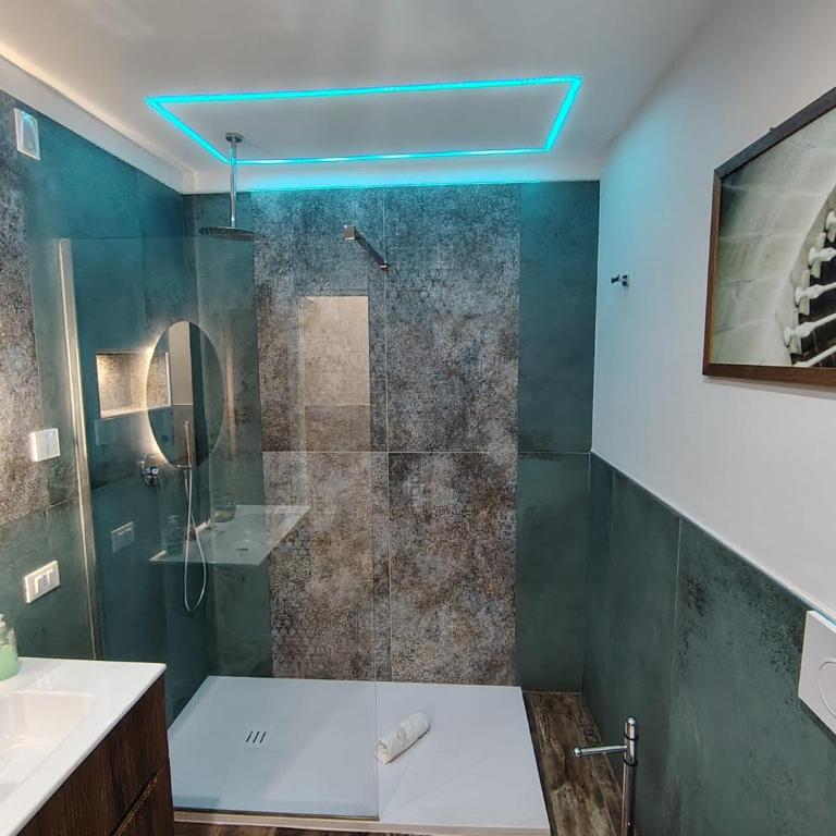 Luxury House Stazione - Centro Storico - Appartamento Superior con 2 Camere da Letto - 5