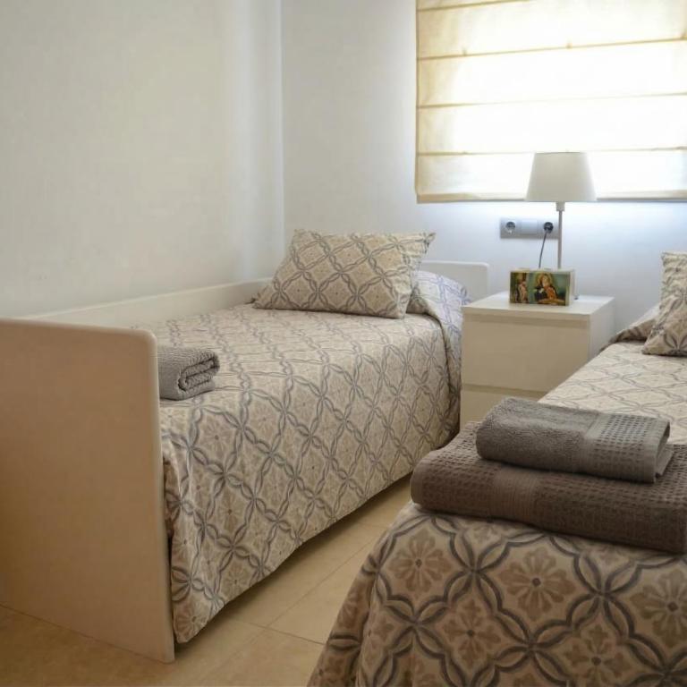 Voramar – A 50 m de la Playa, Parking y A/A - Apartamento de 2 dormitorios - 21