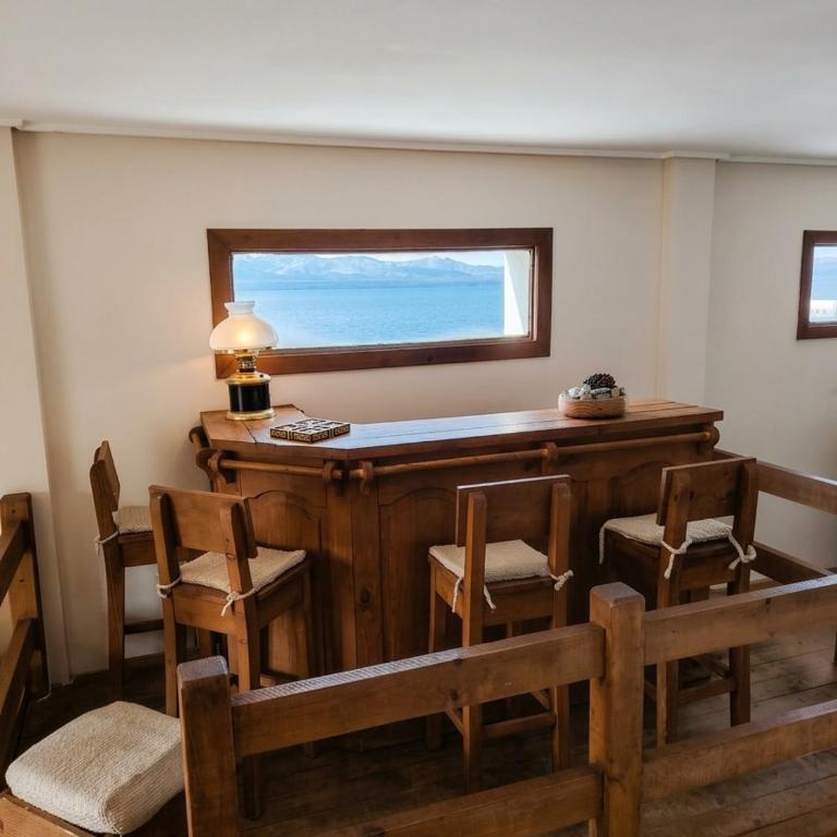 CocaHue - Three-Bedroom Apartment with View - 8