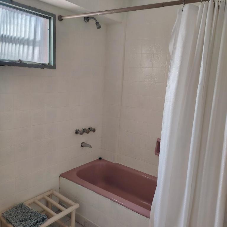 CocaHue - Three-Bedroom Apartment with View - 22