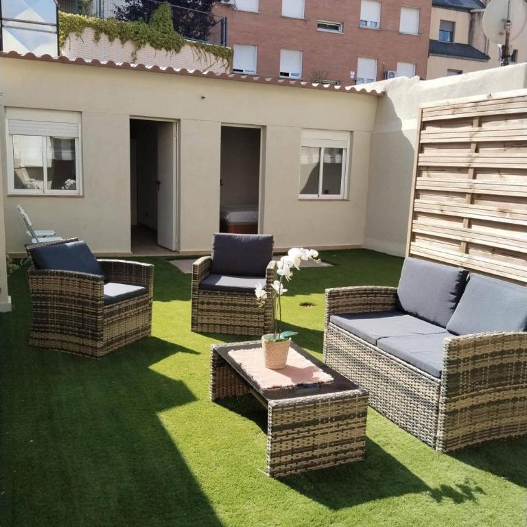 Apartment Garden 3 Bedrooms 3 Bathrooms - Apartamento - 1