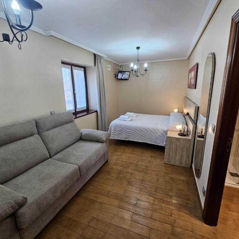 CASA RURAL BARAZAR - Habitación Triple con baño privado - 10