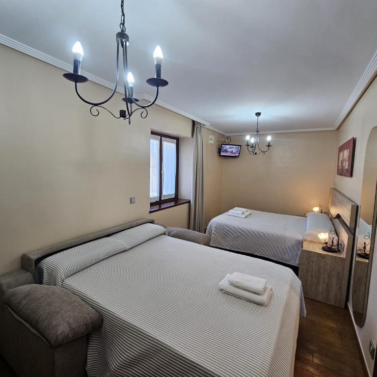 CASA RURAL BARAZAR - Habitación Triple con baño privado - 6