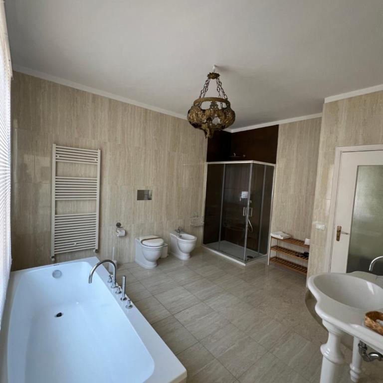 B&B Villa Dunardi - Camera Matrimoniale Superior con Bagno Privato - 1