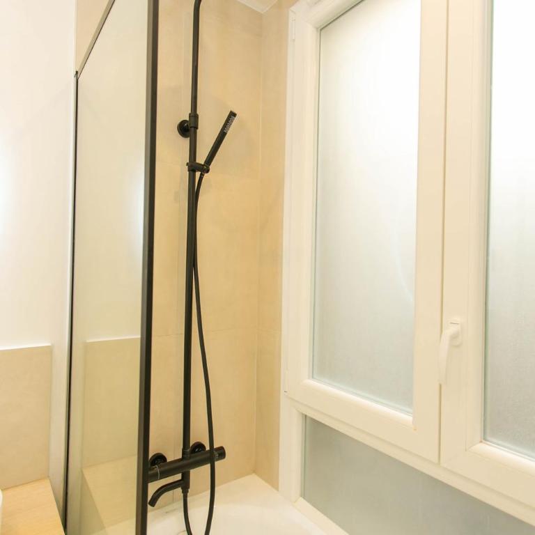 BnBNova - Haussmann - 2BR Near Champs-Élysées - Apartment - 25