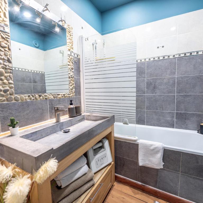 La Suite Ponchettes Vieux Nice Plage à 5 min quartier animé - Appartement 1 Chambre - 5