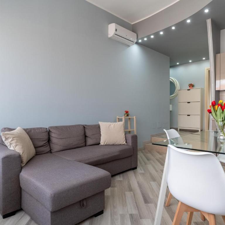 GuestHost - Bella Catania - Lovely Central Flat - One-Bedroom Apartment - 1