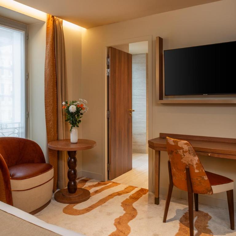 Hôtel La Bourdonnais by Inwood Hotels - Deluxe Triple Room - 2