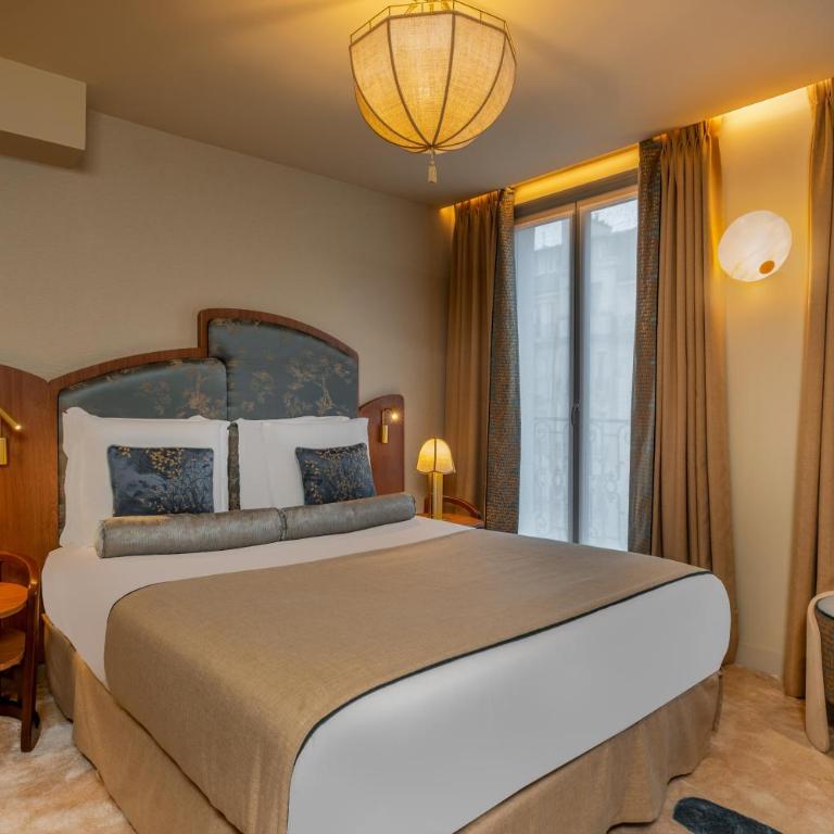 Hôtel La Bourdonnais by Inwood Hotels - Executive Room with Eiffel Tower View - 3