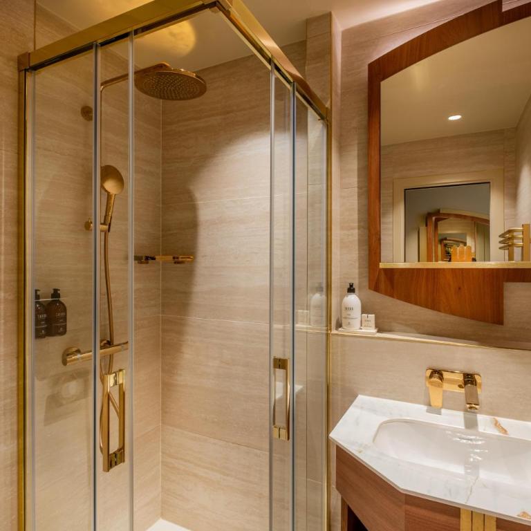 Hôtel La Bourdonnais by Inwood Hotels - Classic Single Room - 4