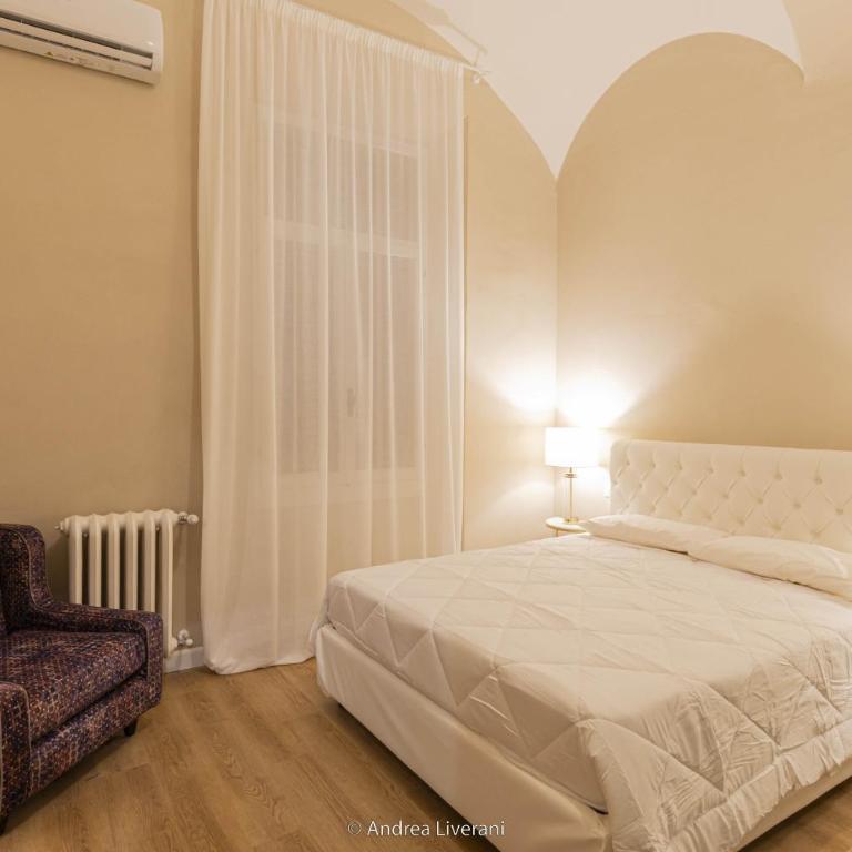 Lilly-Residence B&B - Camera Matrimoniale con Bagno Privato - 2