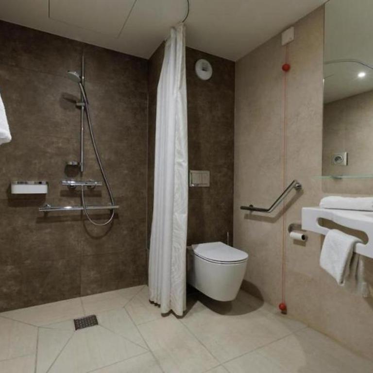 Appart One Aix-les-Bains - Studio mit Balkon - 4
