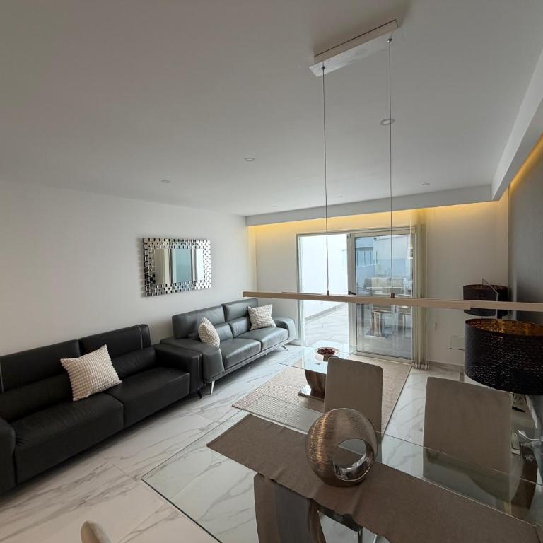 Casa Chloe - Three-Bedroom Villa - 15