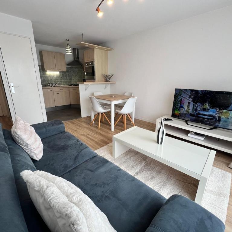 Franck- T2 tout confort -wifi-parking-balcon - Appartement 1 Chambre - 3