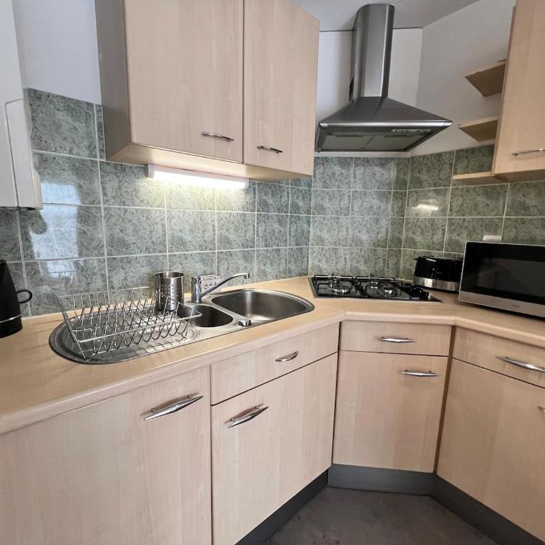 Franck- T2 tout confort -wifi-parking-balcon - Appartement 1 Chambre - 10