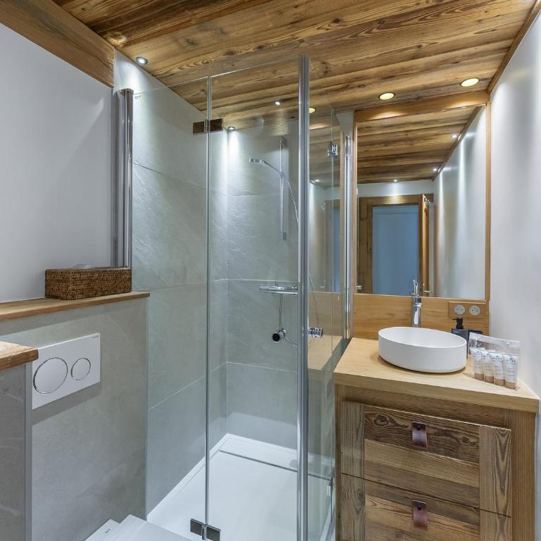 Appartement rénové à 150m des remontées, terrasse et parking couvert - Appartement 2 Chambres - 7