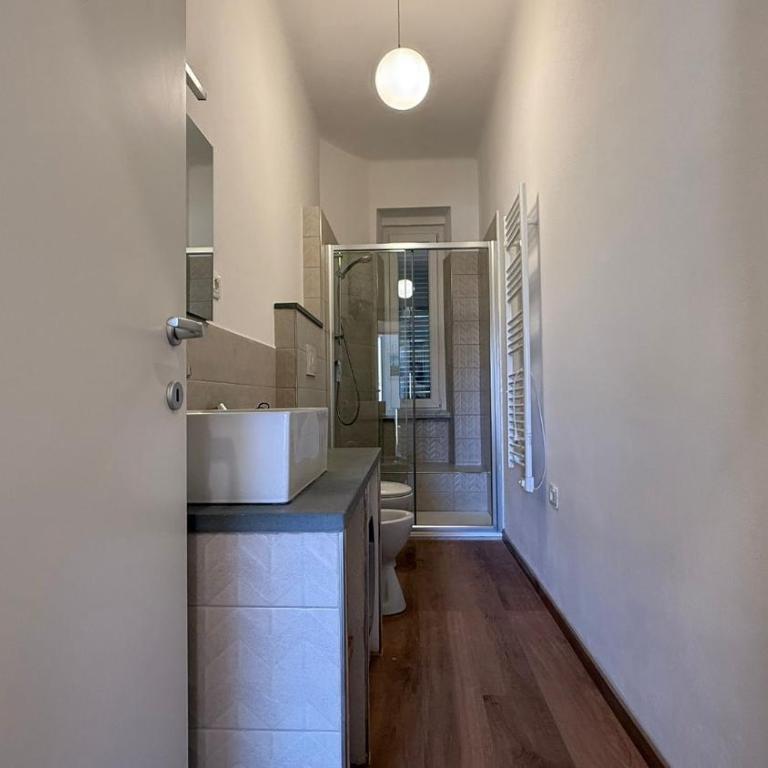 Free Parking & Wi-Fi - Near the station - Appartamento con 2 Camere da Letto - 15