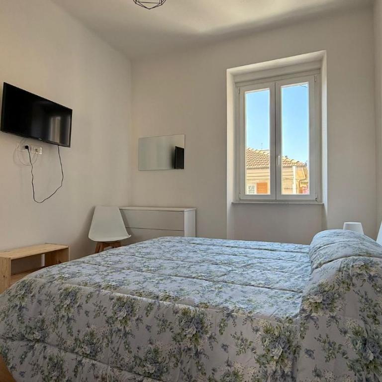 Free Parking & Wi-Fi - Near the station - Appartamento con 2 Camere da Letto - 9
