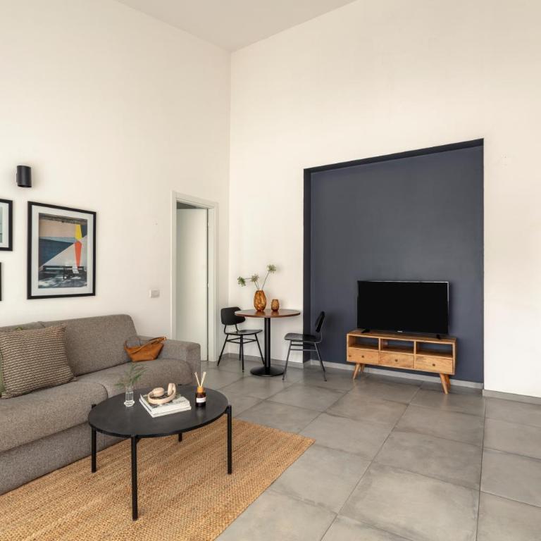 Bob W Rome San Lorenzo - Spacious Apartment - 1 Bedroom - 1