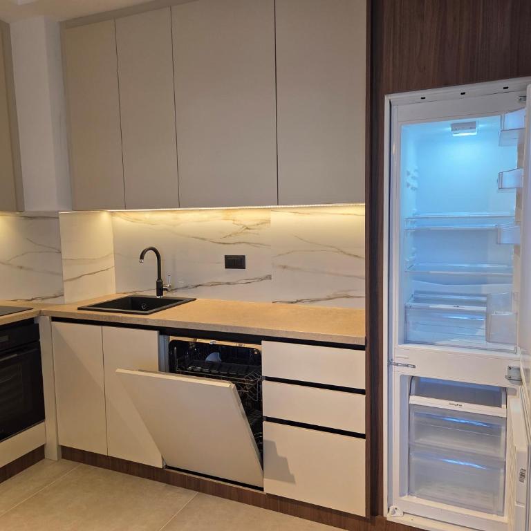 Paster Plaza deluxe apartments - Apartman sa 2 Spavaće Sobe i Pogledom na Grad - 3