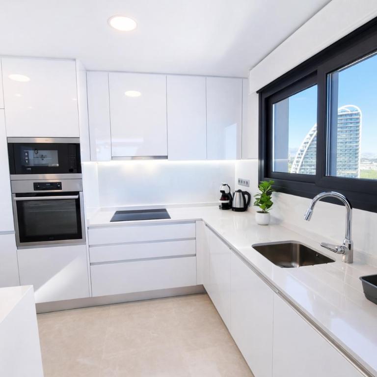 Sunset Cliffs sea view apartments 14 floor - Three-Bedroom Deluxe Apartment - 13