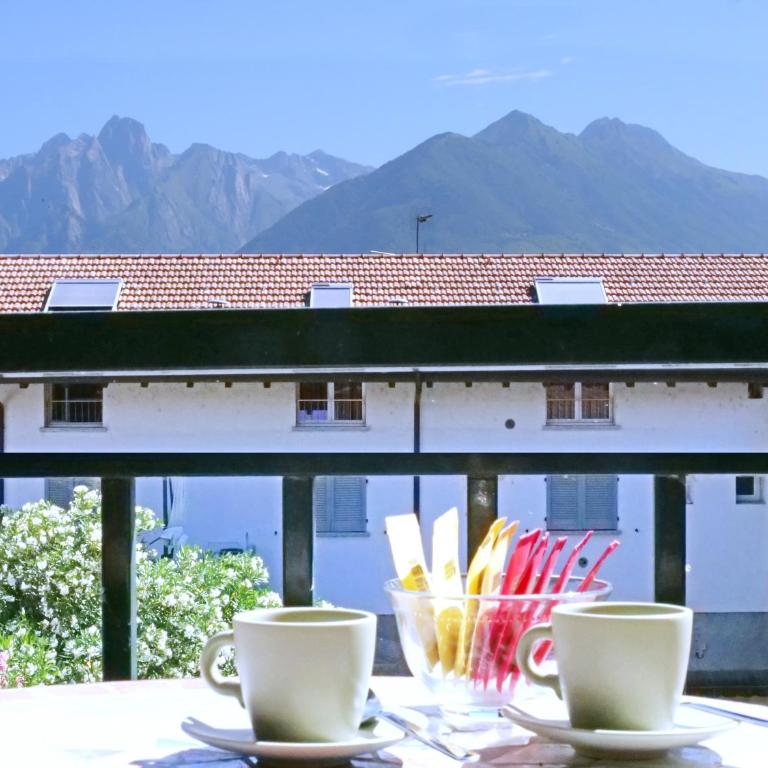 Lattico sul Lago di Como - Colico - Appartamento con 2 Camere da Letto - 11