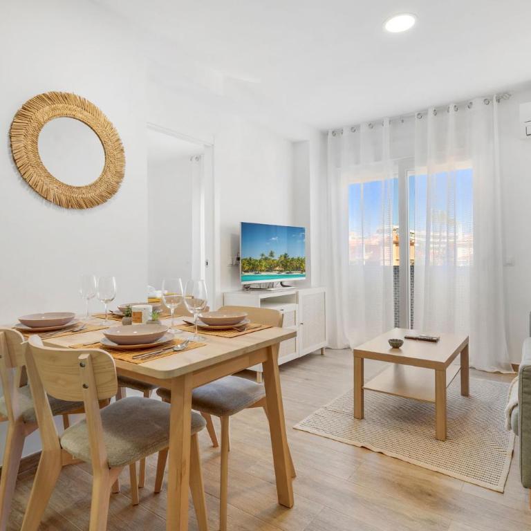 Escapada inolvidable en Torremolinos - Apartamento de 2 dormitorios - 5