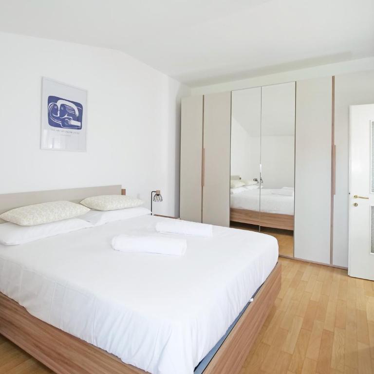 Lattico sul Lago di Como - Colico - Appartamento con 2 Camere da Letto - 6