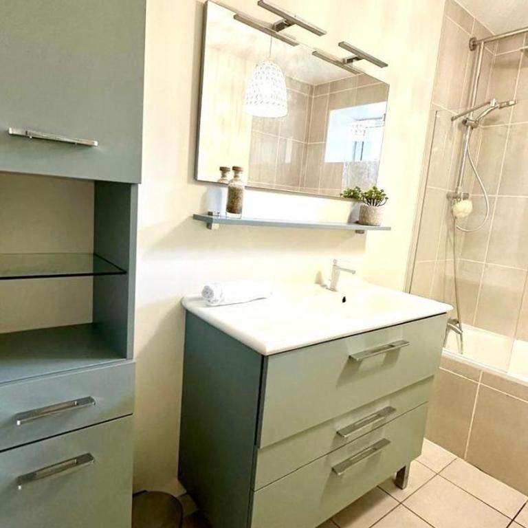 Genin - 2 Bedrooms - Lyon 5 Center & Parking - Apartamento de 2 dormitorios - 18