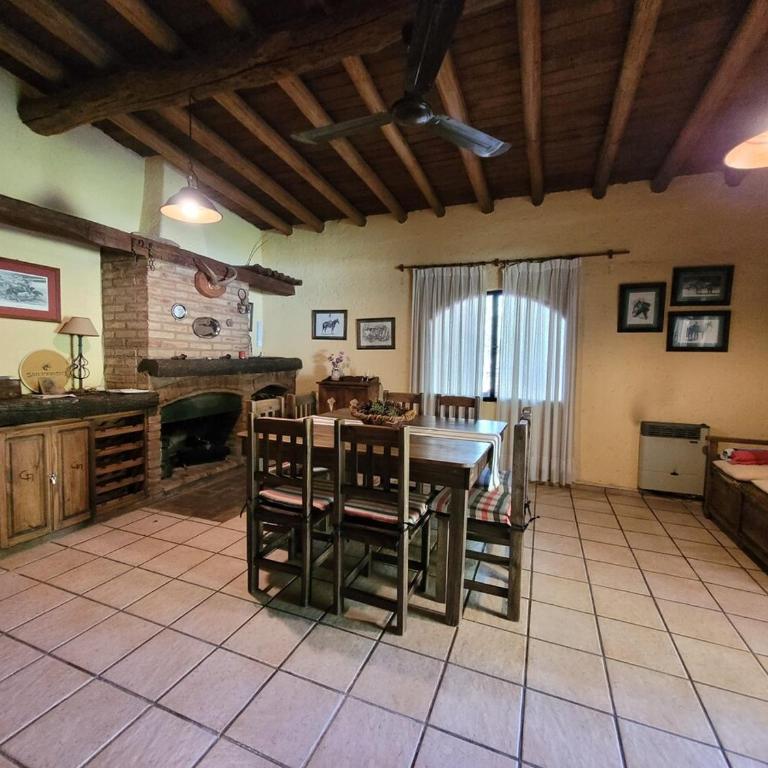 Excellent country house in a private neighborhood for 10 - Casa de 5 dormitorios - 39
