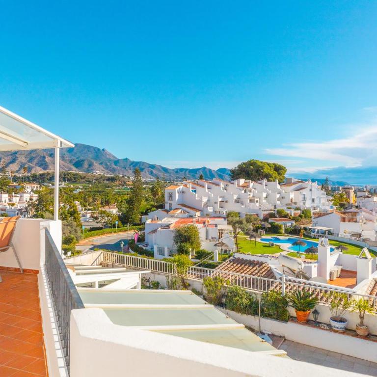 Luxury Villa with Private Pool & Sea Views, Nerja - Casa de 4 dormitorios - 38