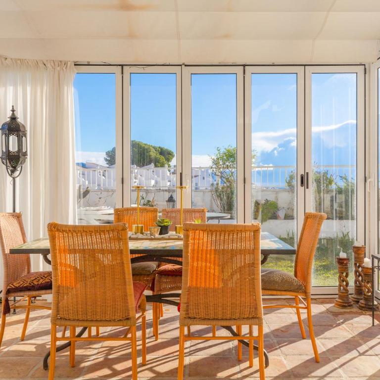 Luxury Villa with Private Pool & Sea Views, Nerja - Casa de 4 dormitorios - 15